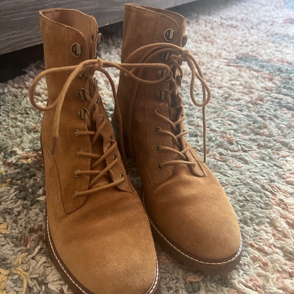 EUC Madewell LEATHER JULIEN Lug combat boots
👢 - Picture 10 of 14